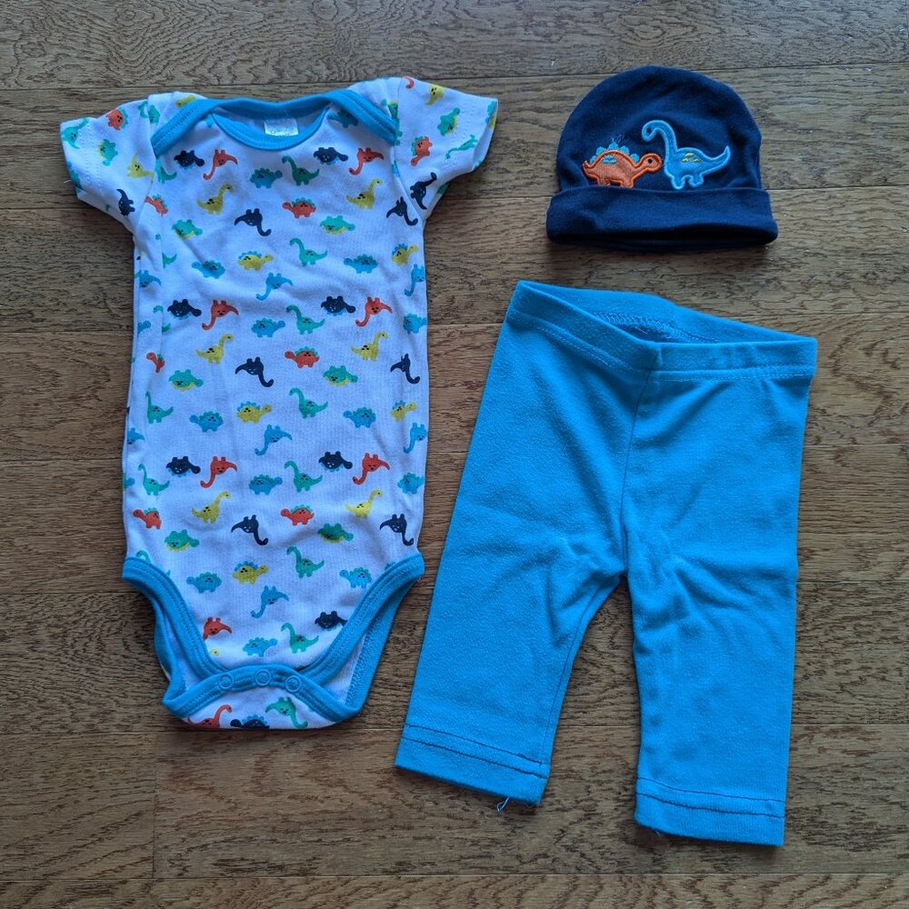 Modern Baby / Baby Kiss - Dinosaur Bodysuit, Pants, Hat Set